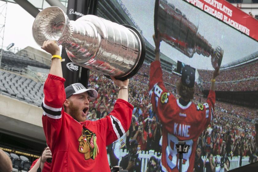 blackhawks_061915_24_54426091.jpg