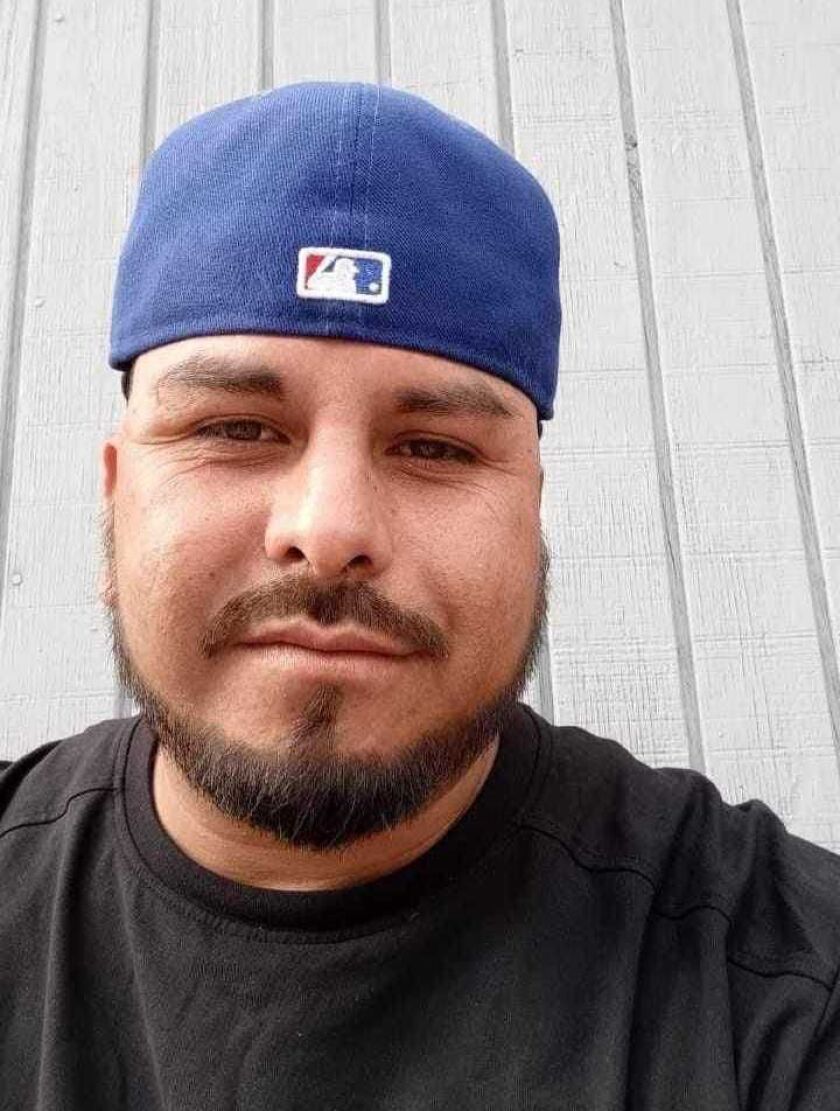 Antonio Muñoz had moved from Mexico this year and wanted to bring his wife and three kids to Chicago.