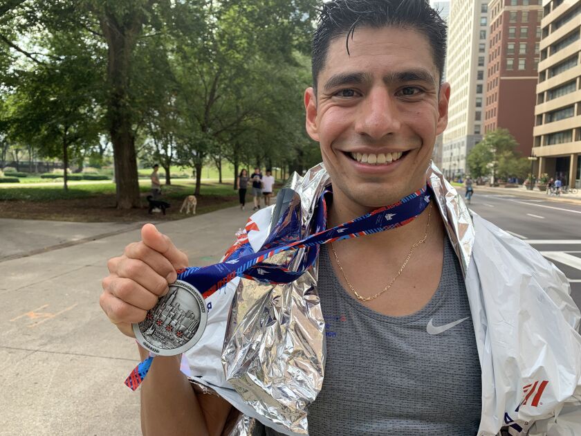 Angel Vazquez placed 59th among men in the 43rd Chicago Marathon on Sunday.