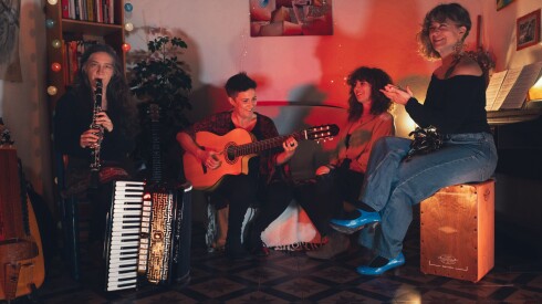 LauraB - photo by Alberto González Flores.jpg