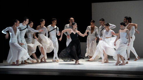 Ballet Hispánico in Gustavo Ramírez Sansano’s CARMEN.maquia
