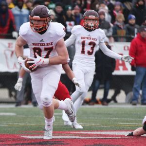 Brother Rice’s David O’Keefe (87) heads up field after catching a pass for a big gain, Chicago, llinois, November 17, 2018. | Allen Cunningham / for Chicago Sun-Times
