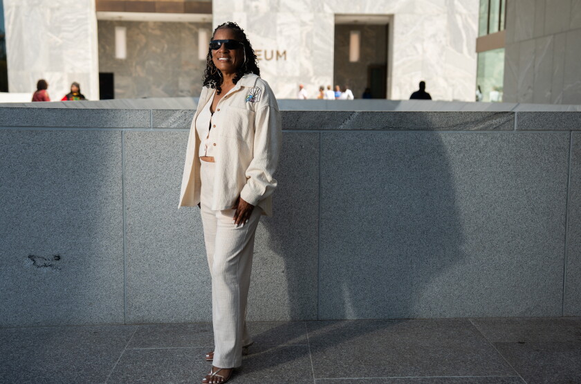 TANSUITDAY_260829-3.jpg