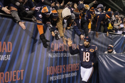 BEARS-122125-42.jpg
