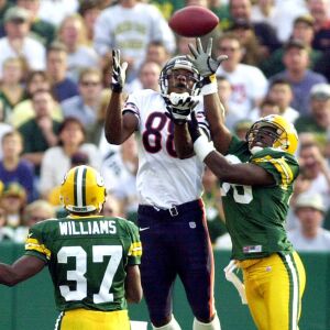 Marcus_RobinsonAP_00100102354.jpg