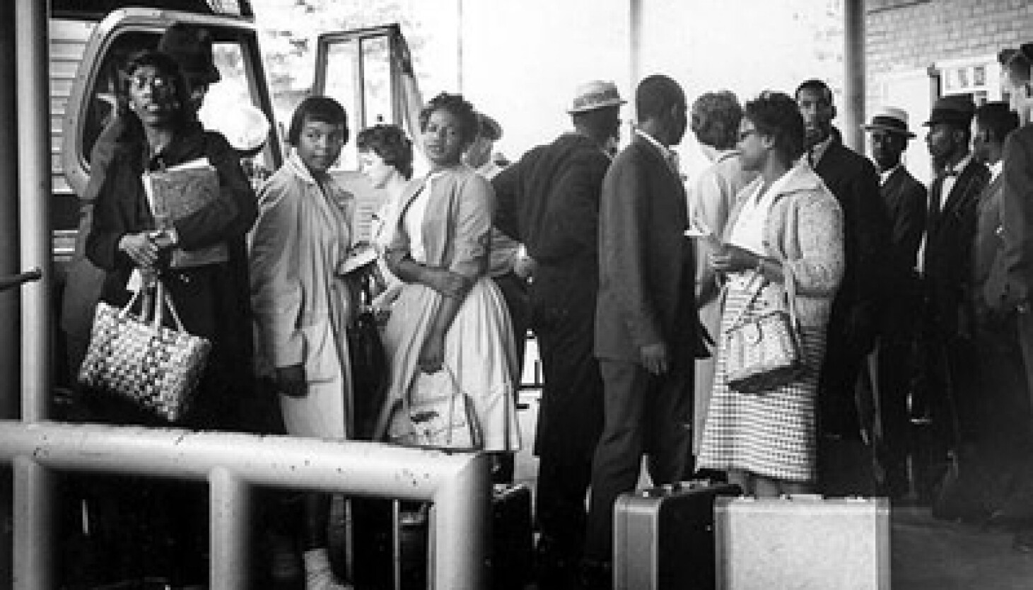 Freedom Riders Movie New film documents the experience of Freedom Riders - WBEZ Chicago