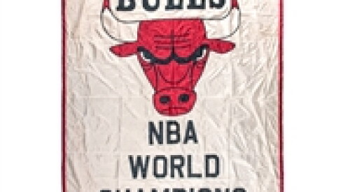The Bulls' 1992-93 championship banner.