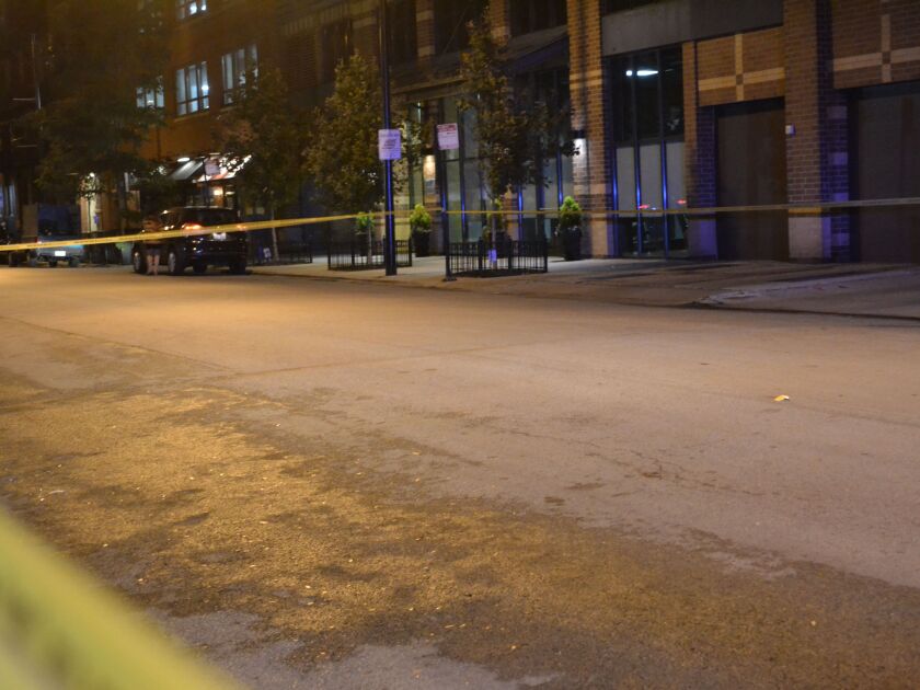 Police investigate a shooting about 4 a.m. Saturday, October 20, 2018 in the 300 block of West Ontario Street in Chicago. | Justin Jackson/ Sun-Times