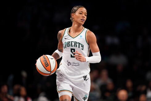 Chicago Sky v New York Liberty