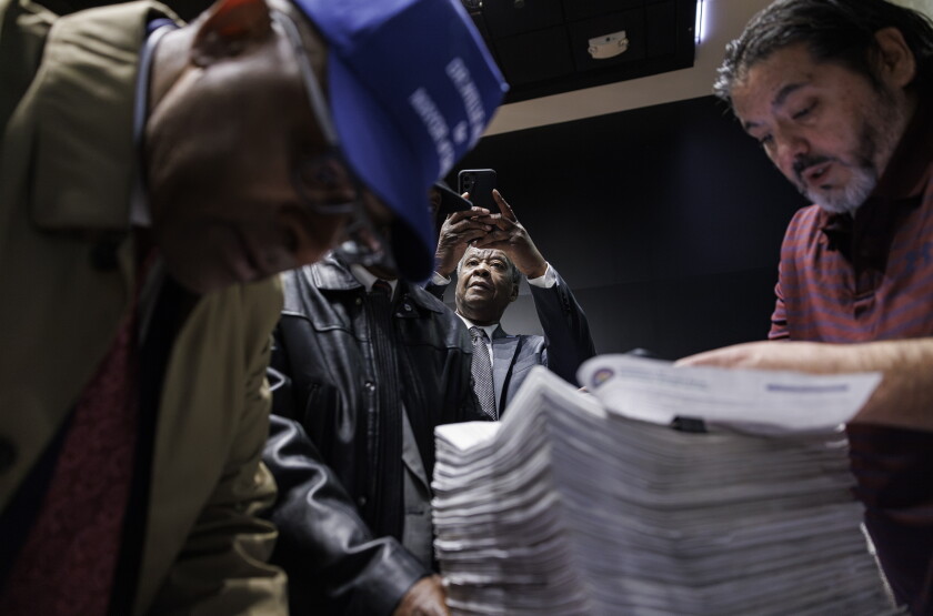 MAYORALFILINGS_261020-10.jpg
