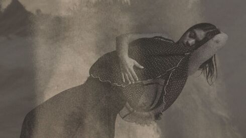 Para.Mar Dance ensemble member Alicia Delgadillo - photo by Cheryl Mann.jpg