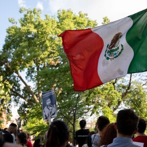 A crowd gathers in Harrison Park, Pilsen on June 29, 2018 to march for the abolishment of ICE. I Maria de la Guardia/Sun-Times