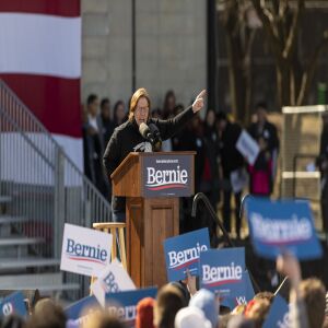 Alderwoman Sue Sadlowski Garza speaks to thousands gathered at the Bernie Sanders rally in Grant Park, Saturday, March 7, 2020.