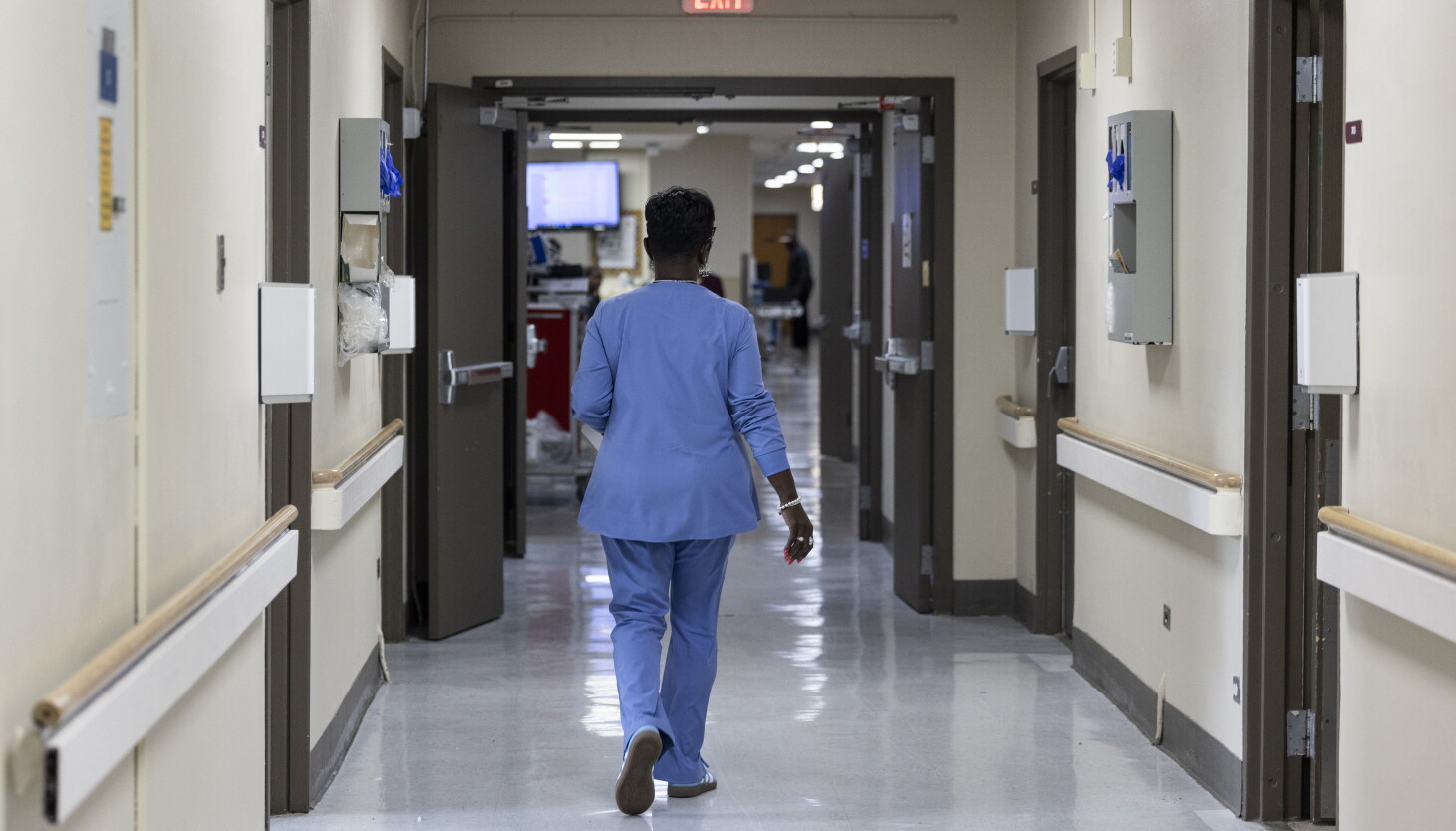 Illinois residents who are terminally ill can now end their lives. Here's how it works.