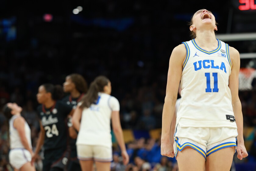 South Carolina v UCLA