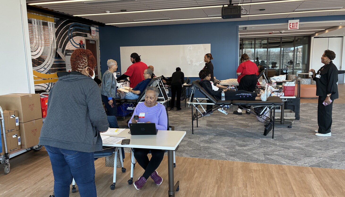 First blood drive at Bronzeville clinic highlights need for diverse donor pool First blood drive at Bronzeville clinic highlights need for diverse donor pool