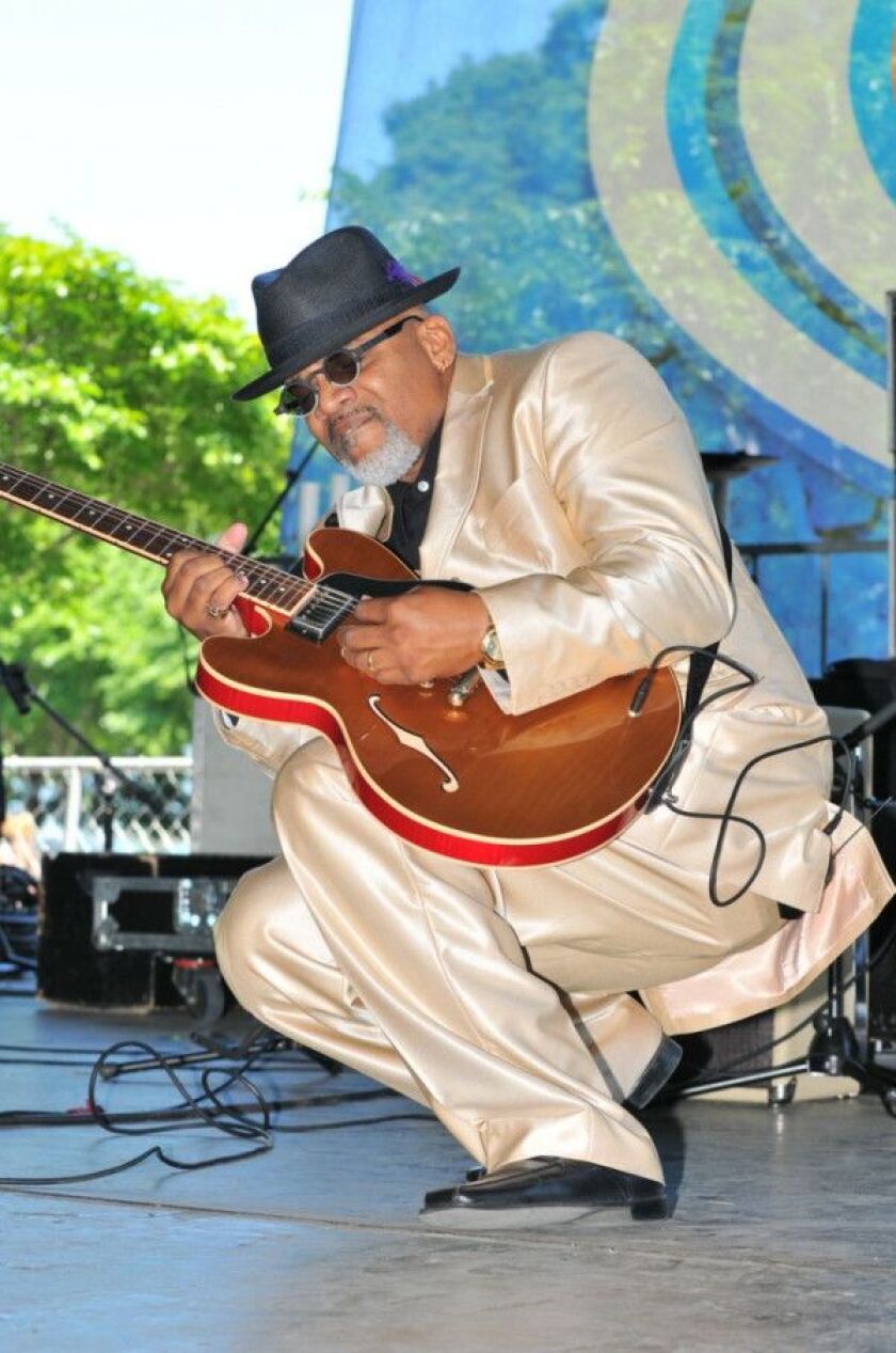 Toronzo Cannon will be among the lineup for an online Chicago blues YouTube concert on June 7.
