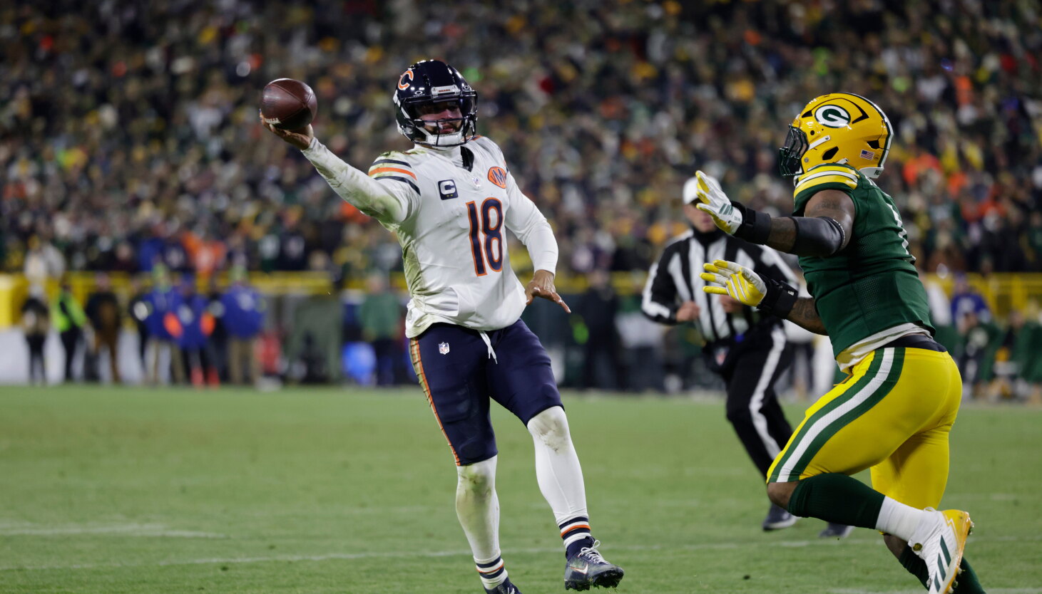 Ben Johnson’s refusal to be timid makes him a different animal than some Bears coaches before him Ben Johnson’s refusal to be timid makes him a different animal than some Bears coaches before him