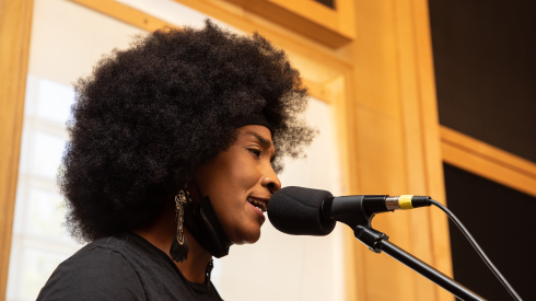 Melody Angel and her band is rehearsing for the Blues Fest at the Music Garage Room in 2022.