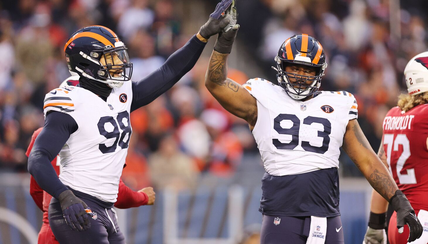 NextImg:Healthy, hungry Bears’ defense looking for big finish
