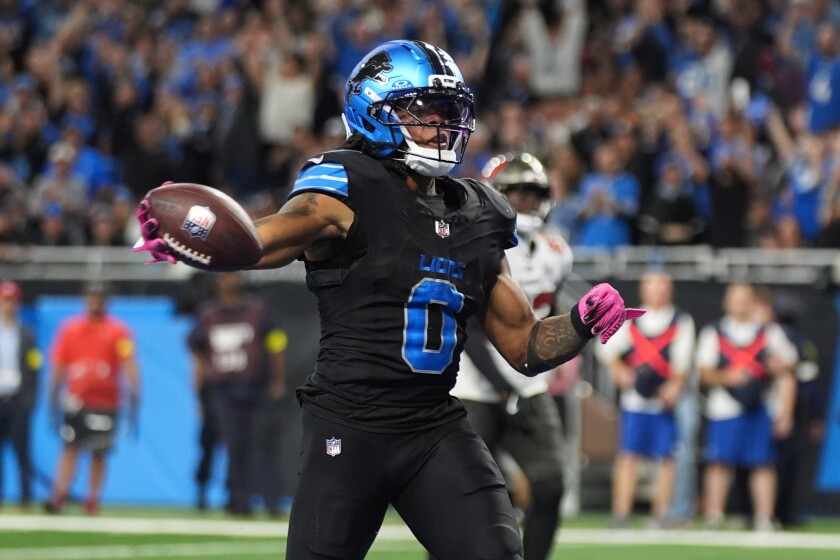 Jahmyr Gibbs' two TDs and career-high 218 yards of offense lead Lions over Bucs 24-9 - Chicago Sun-Times