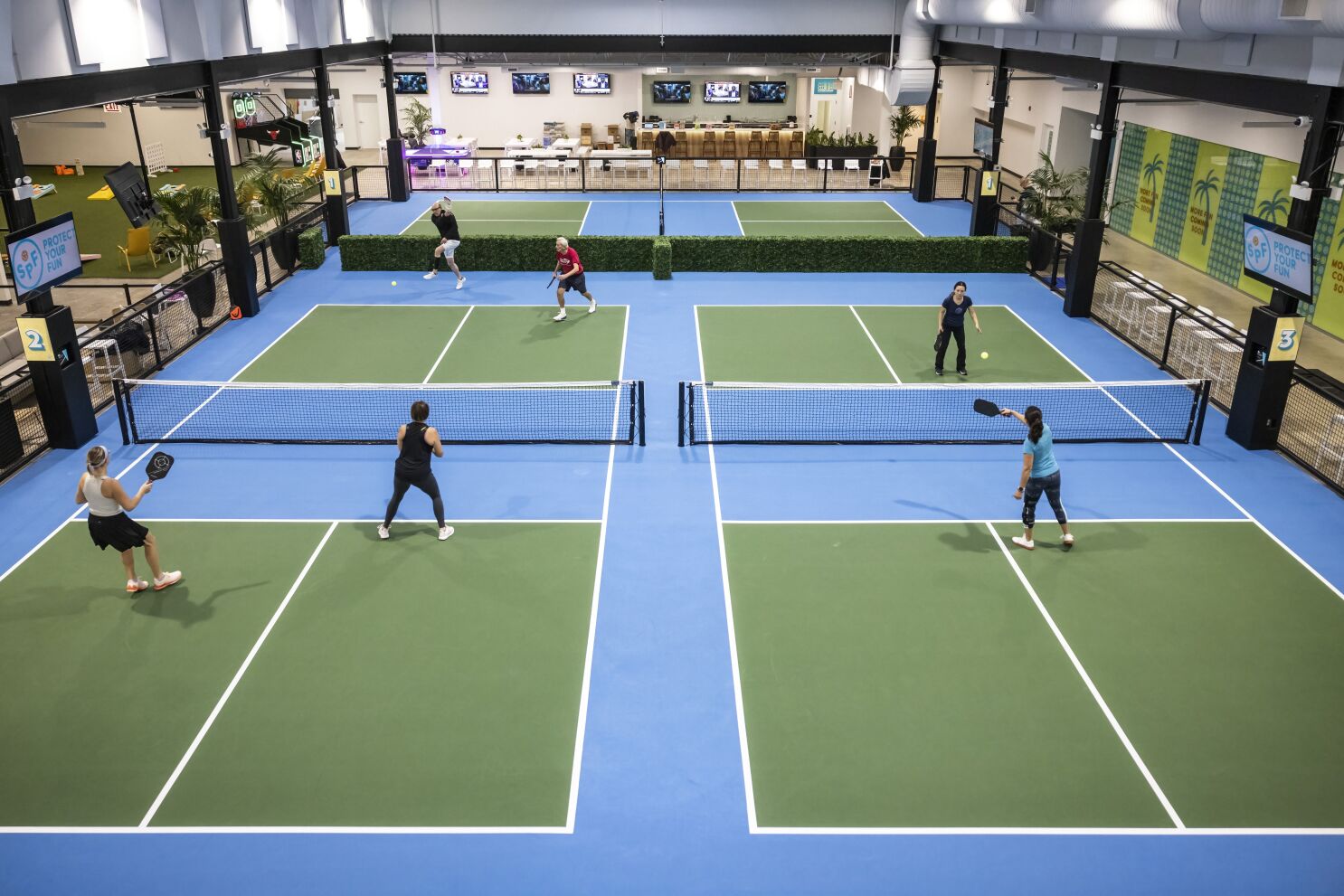 backyard pickleball court