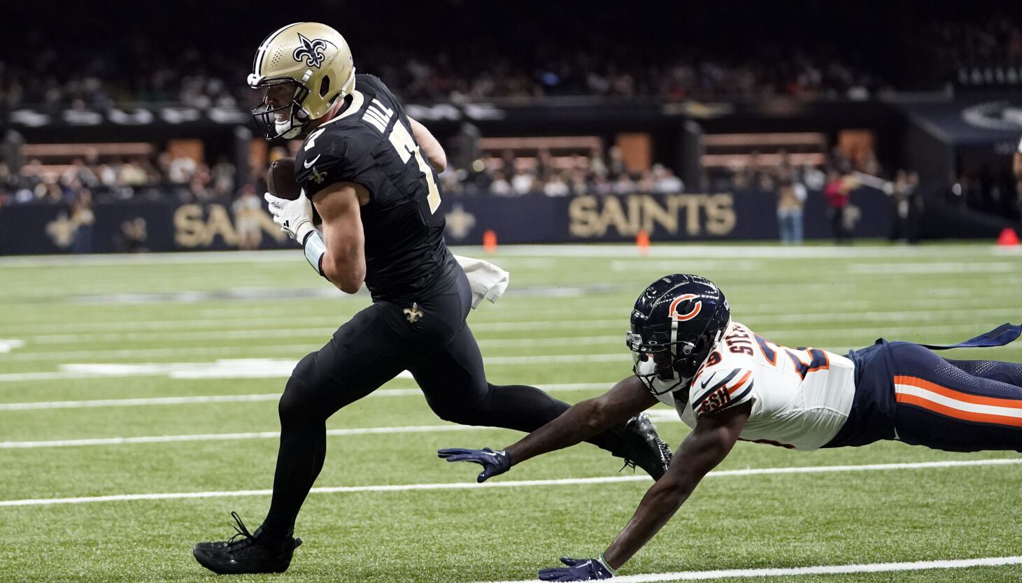 NextImg:1st-and-10: Best and worst of the Bears’ first half