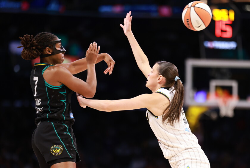 Chicago Sky v Los Angeles Sparks