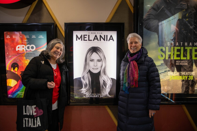MELANIA_260201-05.jpg