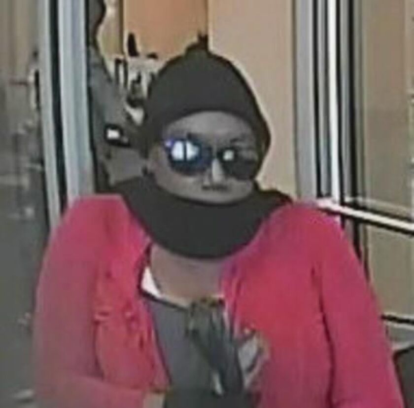 Surveillance image of the woman suspected of robbing the U.S. Bank branch at 4037 N. Lincoln in North Center Saturday morning. | FBI