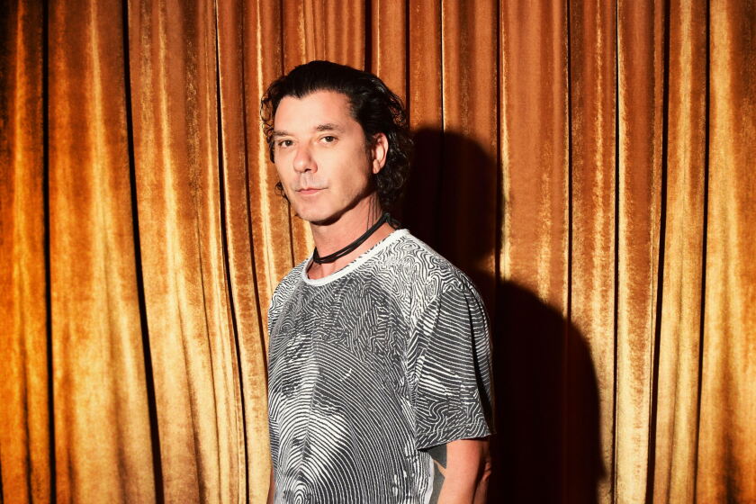 Gavin Rossdale feasts with friends in new cooking show — but first he's ...