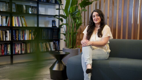 Ambar Colón is an arts and culture reporter at the Chicago Sun-Times.