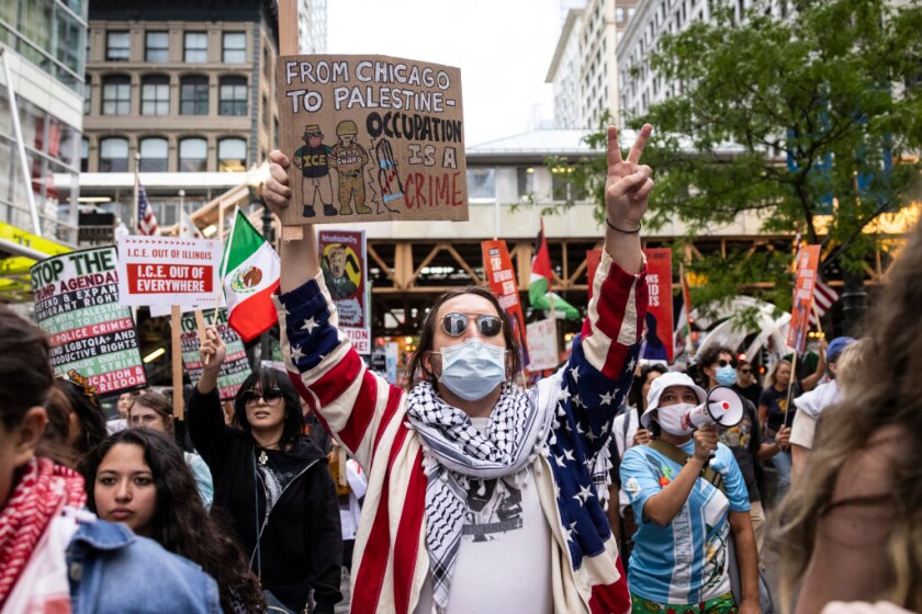 TRUMPPROTEST-090725-32.jpg