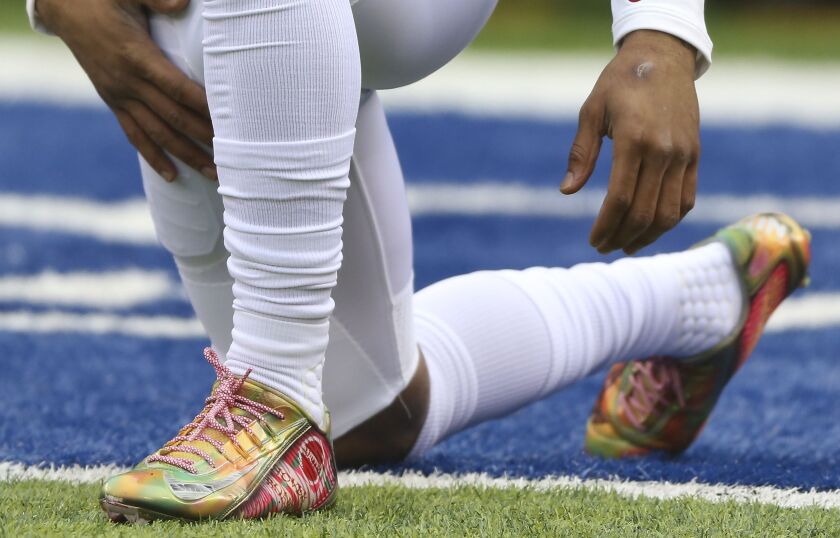 New York Giants wide receiver Odell Beckham Jr. received an $18,000 fine for wearing colorful cleats last season. | Seth Wenig/Associated Press
