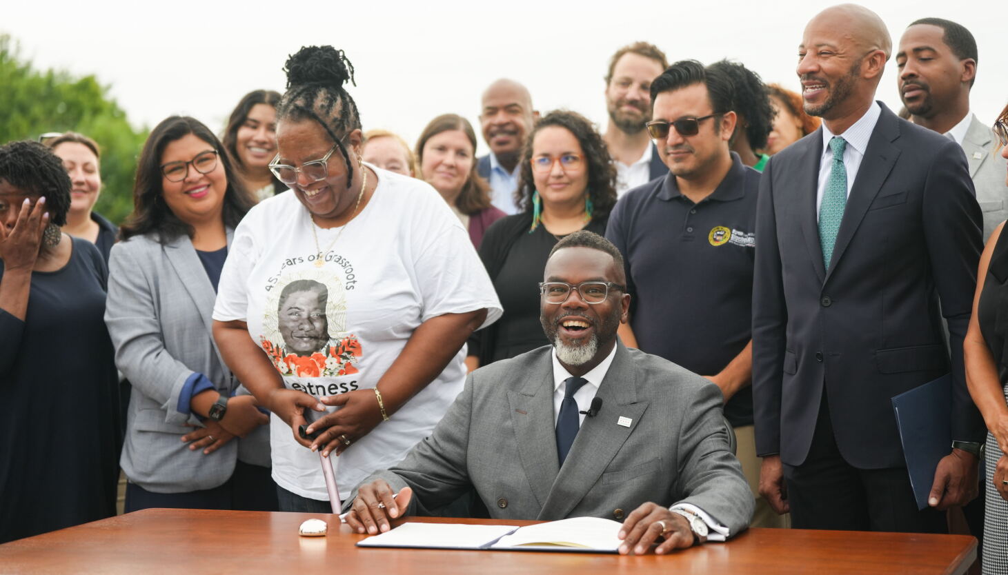 Mayor Johnson wants City Council to pause data center expansion