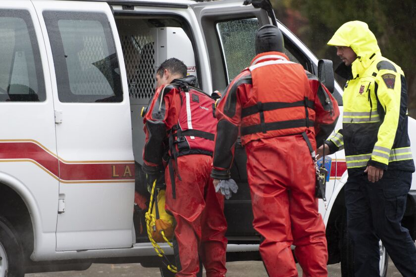 First responders gather at the scene where a woman went missing in Lake Michigan near Highland Park, IL on November 4, 2018. | Colin Boyle/Sun-Times