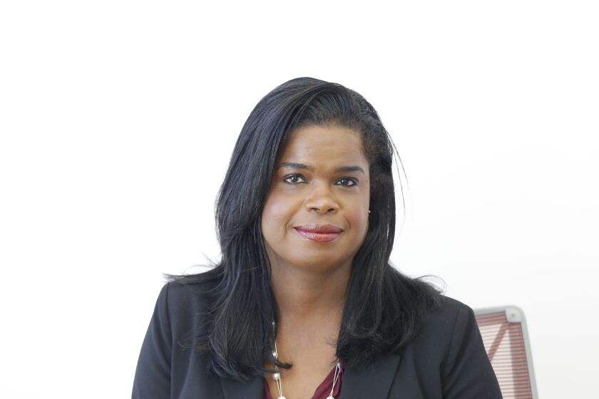 Kim Foxx | Rich Hein/Sun-Times | <a href="https://youtu.be/cvjbeGauUvU">video</a>