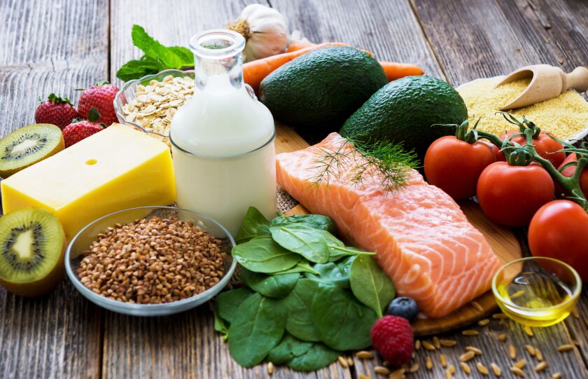 Eating right involves more than just fruits and vegetables. Make smart choices when it comes to carbs, proteins and good fats, to sustain your healthy eating habits. | STOCK.ADOBE.come