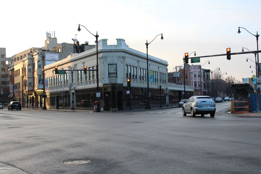 <small><strong>Redevelopment of the former site of Children’s Hospital will change the look of the intersection of Halsted, Fullerton and Lincoln. | Alice Keefe/For the Sun-Times</strong></small>