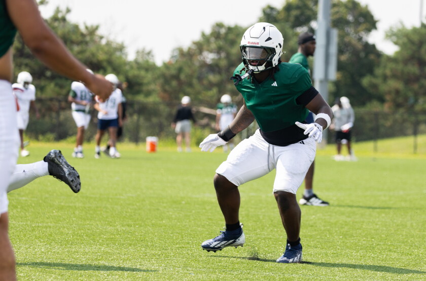 CSUFOOTBALL_260806-003A.jpg