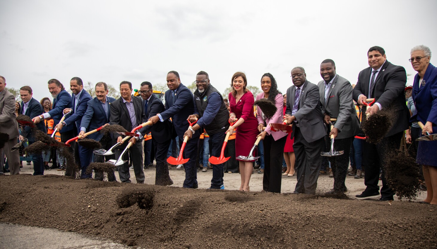CTA breaks ground on Red Line extension's first new station as federal ...