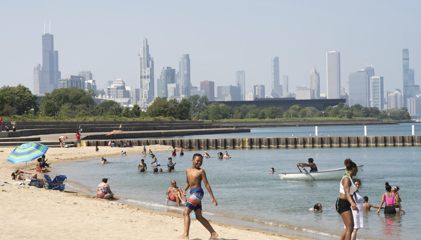 Extreme Heat Wave Hits Chicago Area Extreme Heat Wave Hits Chicago Area