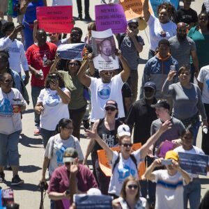 Demonstrators pour onto the Dan Ryan Expressway Saturday morning. | Ashlee Rezin/Sun-Times