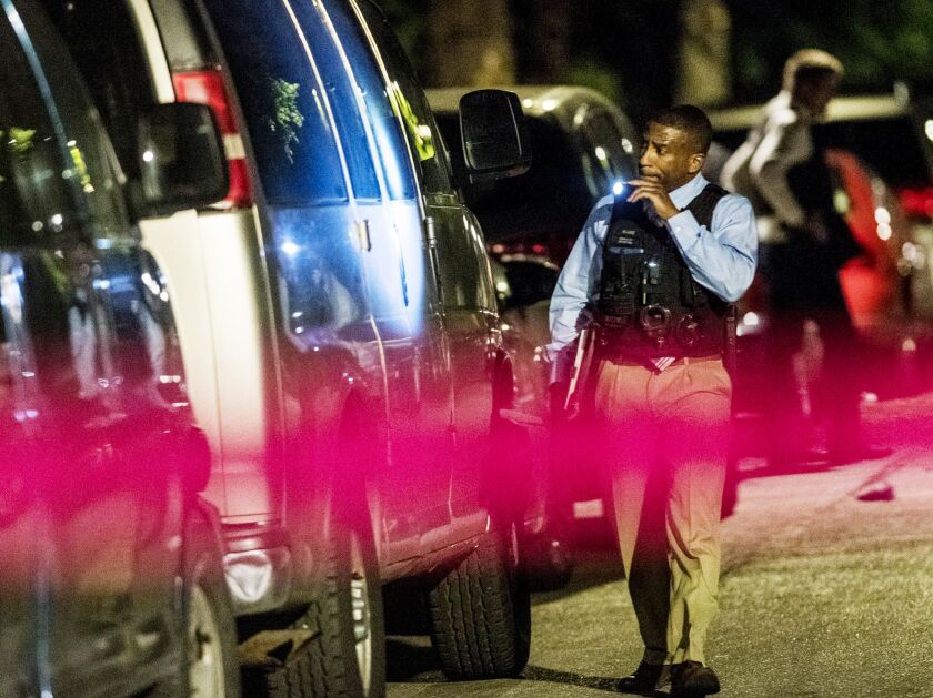 Police investigate 4 people shot Sunday night in the 2200 block of South Sacramento in Chicago | Tyler LaRiviere/Sun-Times