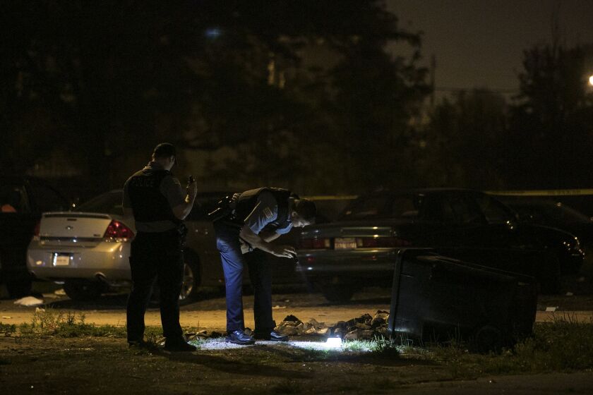 Chicago Police investigate in the 4000 block of West Lake Street, where one man was killed and another was wounded in a shooting early Wednesday, July 5, 2017. | Ashlee Rezin/Sun-Times