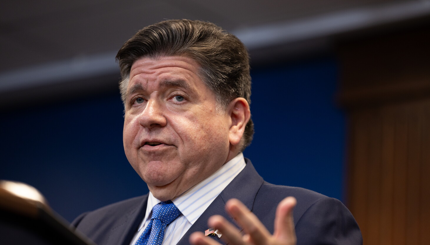 Gov. JB Pritzker assembling Illinois Artificial Intelligence Cabinet to assess AI threats - Chicago Sun-Times