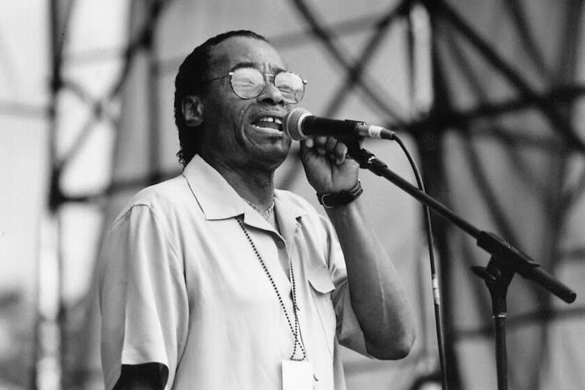 Little Al Thomas singing at a blues festival in Lake Harmony, Pennsylvania, in 2001.