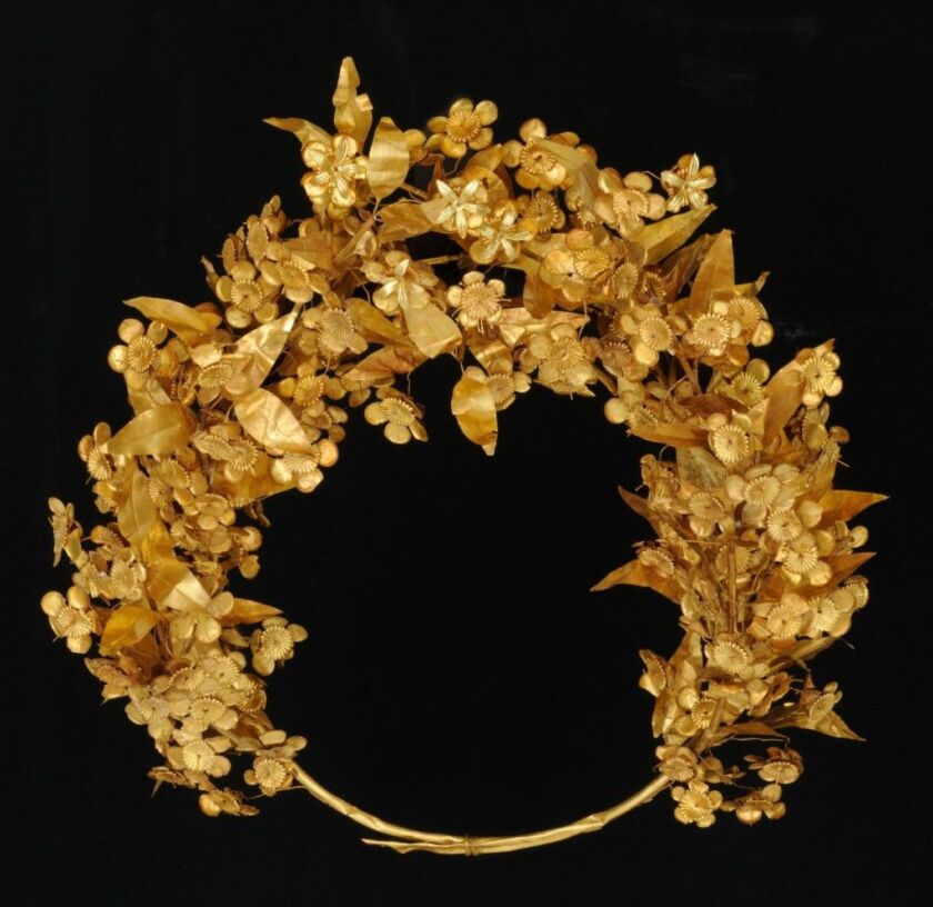 Gold myrtle crown, part of the Field Museum exhibit, “The Greeks: Agamemnon to Alexander the Great.” (Courtesy of Museum of the Royal Tombs of Aigai, Vergina)
