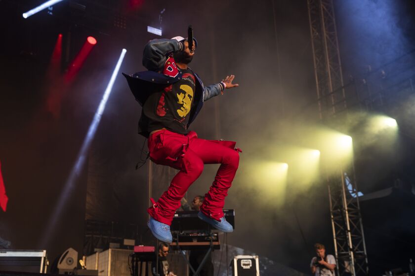 Vic Mensa performs on Day 3 of Riot Fest.