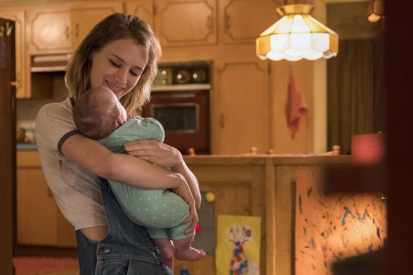 Mackenzie Davis plays the new nanny helping Marlo in “Tully.” | FOCUS FEATURES